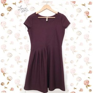 ♥️ Certainly Burgundy Dress
